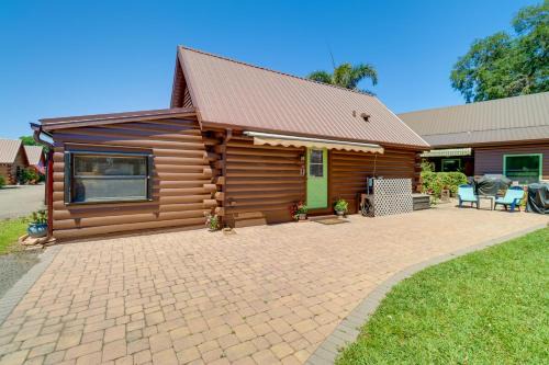 Okeechobee House | Cabin with Boat Launch and Pool Access in Okeechobee