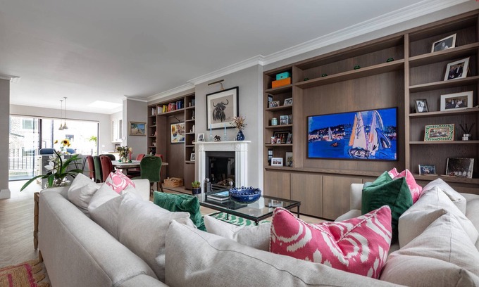 Campden Apartment | Callcott Street IV by onefinestay
