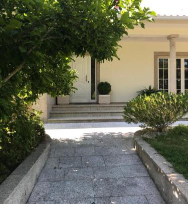 Portela Bed & Breakfast | Camelias