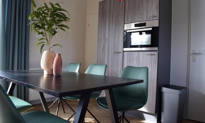Ellemeet Ski Chalet | Camping Duin en Strand