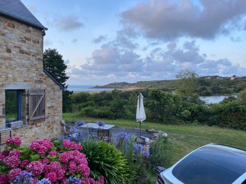 Cancale House | Cancale Chapelle du Verger