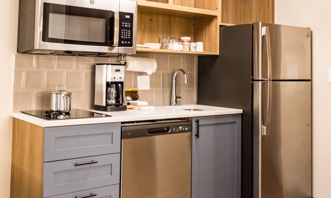 South Richmond Hotel | Candlewood Suites Richmond-South by IHG
