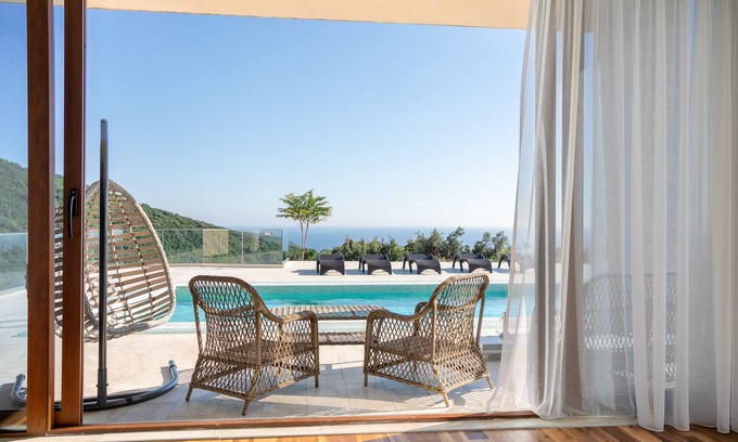 Krimovica Bed & Breakfast | Cape Montenegro Villas