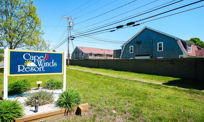 Hyannis Apartment | Cape Winds Resort