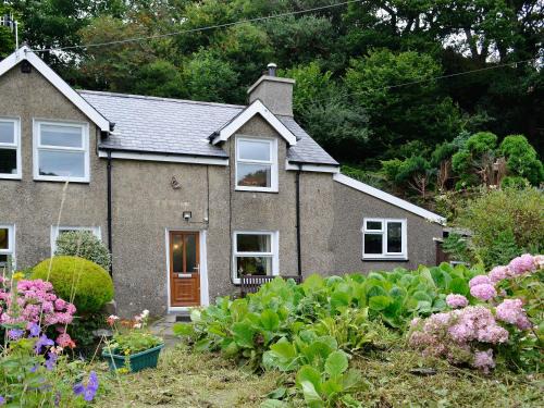 Talsarnau House | Capel Fawnog Mawr