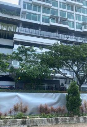 Bumi Serpong Damai Hotel | Capital O 93529 September House