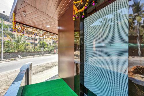 Nerul Hotel | Capital O Geeta Palace