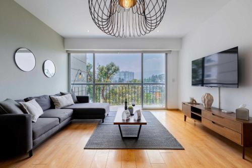 El Yaqui House | Capitalia Stylish 1BR Apt Amenities