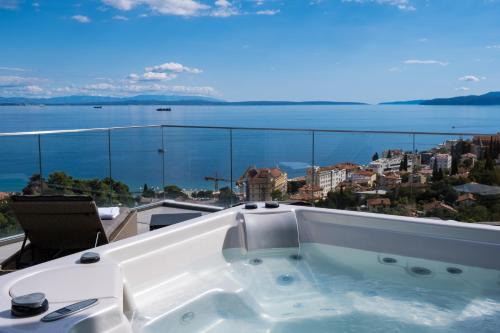 Opatija Apartment | Carmen Residence Apartments