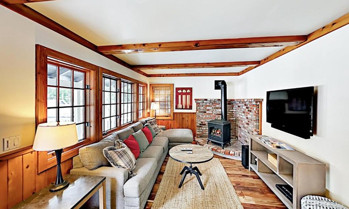 Carnelian Bay House | Carnelian Bay Paradise