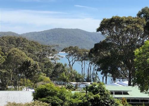 Depot Beach House | Carr Street Murramurang National Park managed by Batemans Bay Accom