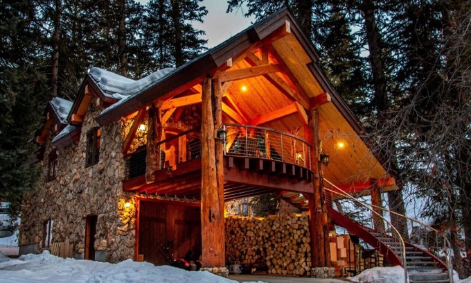 Sundance Cabin | Carriage House on The Stream Sundance, Utah