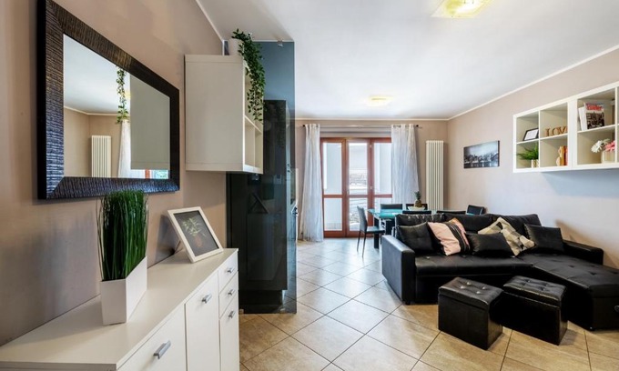 Grottammare Apartment | Casa Alice con ampio balcone e posto auto