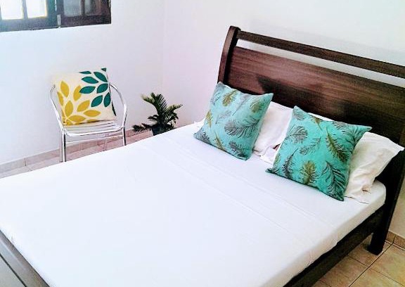Praia Bed & Breakfast | Casa Bela