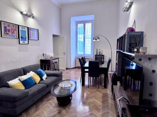 Prati Apartment | Casa Bellezza a Cola di Rienzo