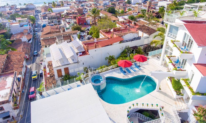 Cerro Hotel | Casa Blanca