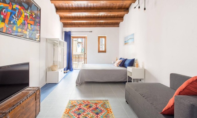 Castellammare Vucciria Apartment | Casa Blu con Terrazza Alla Vucciria