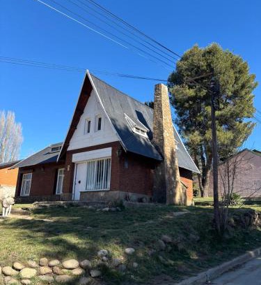 Alumine House | Casa Centro, Aluminé
