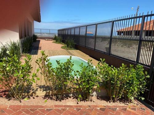 Mariluz Norte House | Casa com piscina a beira mar