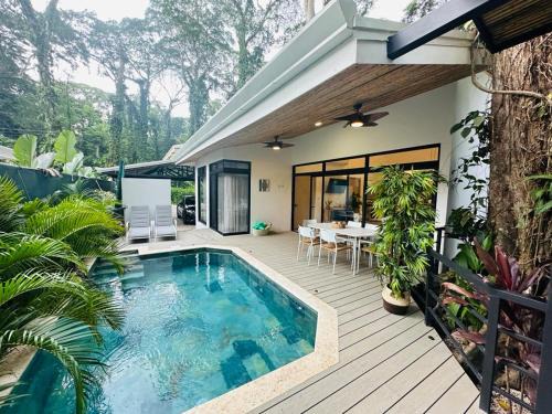 Manzanillo House | Casa Coral Azul