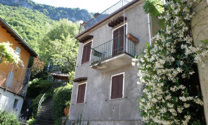 Varenna House | Casa Cubo