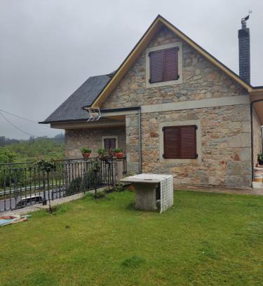 Caldas de Reis Ski Chalet | Casa da Escuela