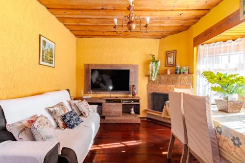 Vila Telma House | Casa da Fatima - 8 minutos de carro até Vila Capivari