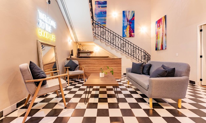 Colonia Cuauhtemoc Apartment | Casa Danubio Reforma by VH