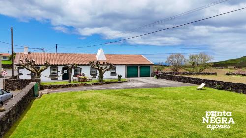 Altares Apartment | Casa das Vaquinhas by Ponta Negra Azores