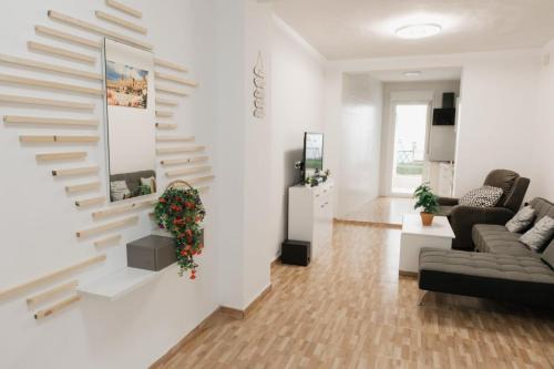 La Algaba Apartment | Casa de dos plantas ,Las niñas