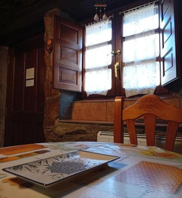 San Cristobal de Valdueza House | Casa de Abril 1