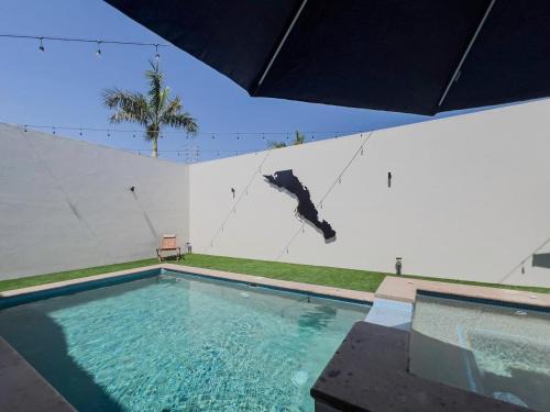 La Paz Apartment | Casa Delfines, 2Br home in quiet neighborhood 10 min from downtown