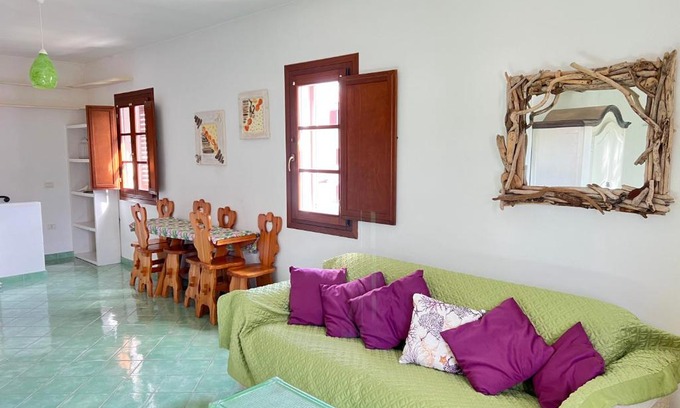 Porto San Paolo Apartment | Casa delle Conchiglie di Grace