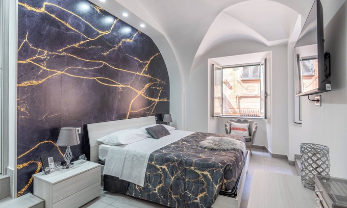 Old Town Apartment | Casa Dolce Vita Ventimiglia Holiday Home