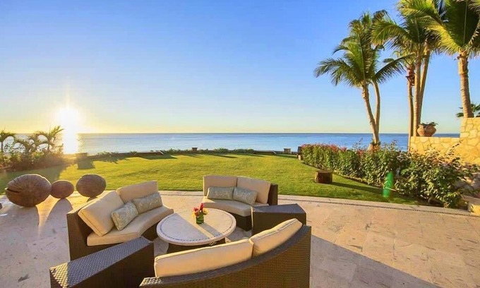 Chula Vista Villa | Casa Edwards Summary: