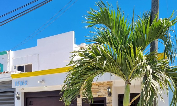 Mazatlan House | Casa Familiar a 4 Min del Estadio Kraken