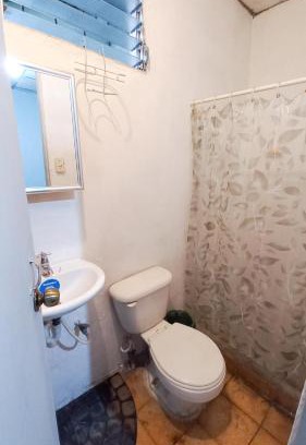 San Salvador House | Casa Flor Blanca
