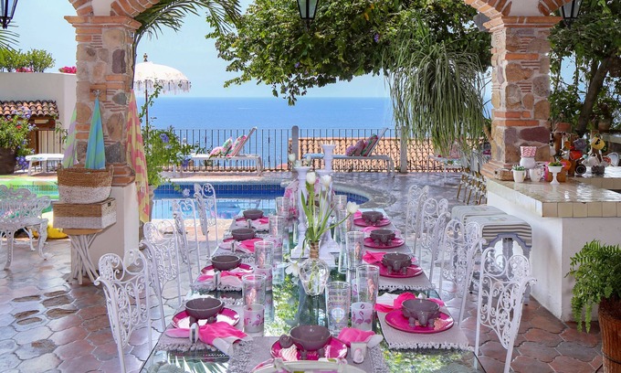 Cerro Villa | Casa Guacamole: Magical 5 BDRM Open-Air Hacienda with Million Dollar Ocean Views