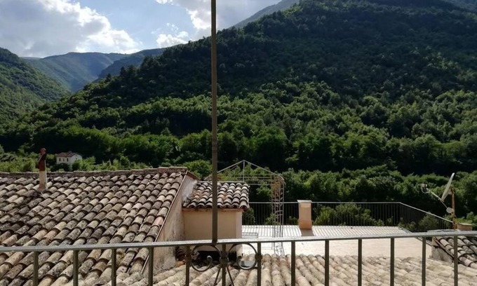 Pettorano sul Gizio Apartment | Casa in splendida riserva naturale