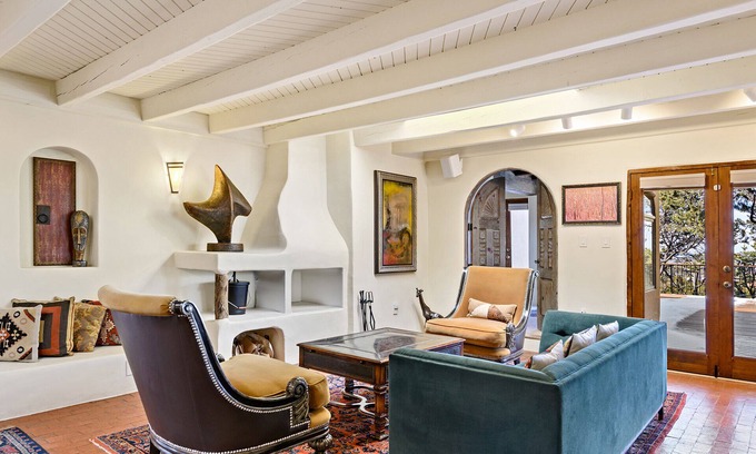 Santa Fe House | Casa Ladera - Spectacular sunset views, expansive deck, 10 minutes from downtown