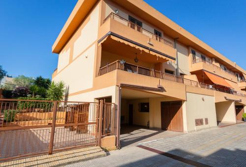 Casteldaccia House | Casa Leandra