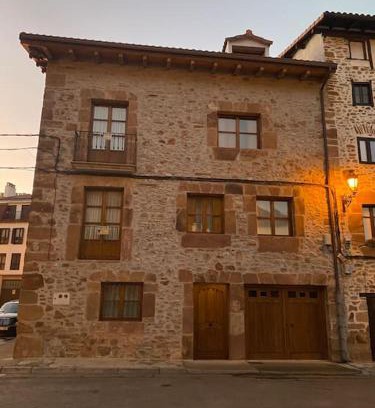 Ezcaray House | Casa los 8 caños