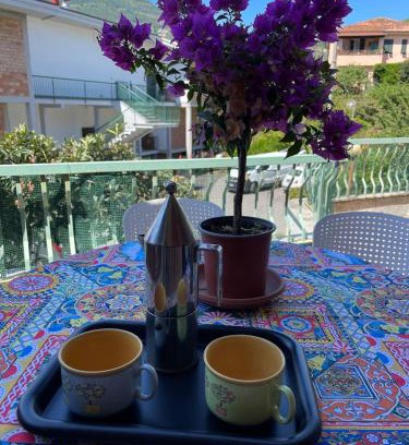 La Spezia Apartment | Casa Maria - Terrace and Parking near Cinque Terre