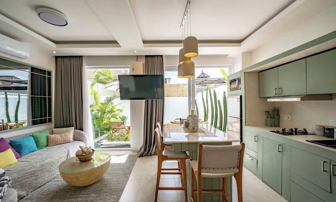 Batu Bolong Villa | Casa Medjango Canggu
