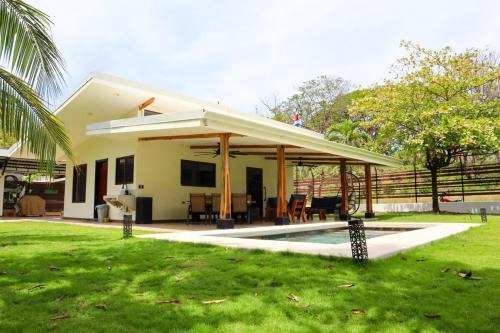 Barco Quebrado House | Casa Morpho, Barrigona