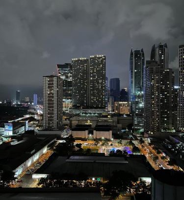 Highway Hills Apartment | Casa ni Yanyan at Fame Residences