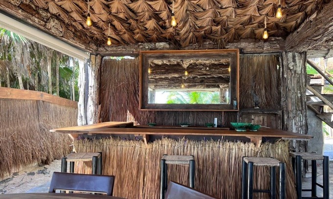 Solidaridad Cabin | 🌮 Casa Phoenix | Private Beachfront Estate 7 Bungalows + Chef