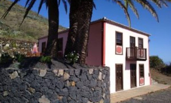 El Granel House | Casa Rural Las Embelgas con Piscina y Aparcamiento