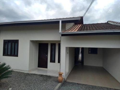 Boehmerwald House | Casa simples e completa. Privacidade total.
