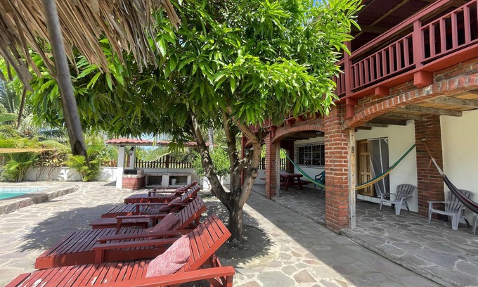 Jucuaran Villa | Casa Villa Maria